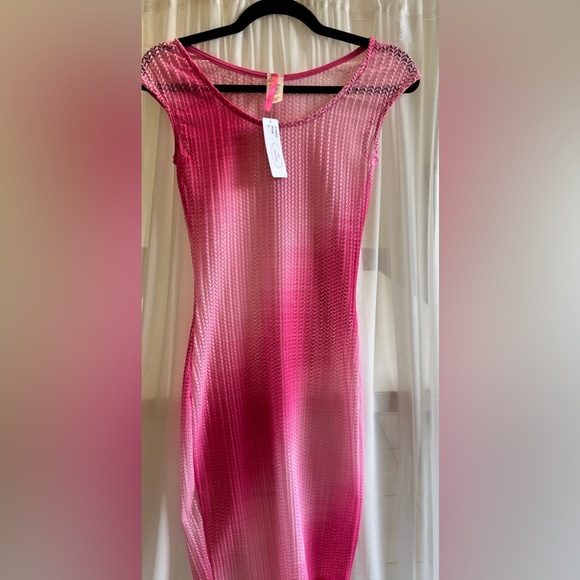 Dresses & Skirts - Pink dress - BNWT